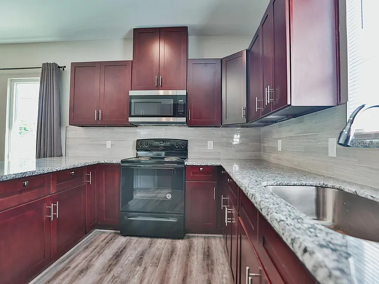 3245 Dixie Dr #B — Photo 7