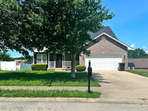 139 Tuscany Ln, Vine Grove, KY 40175