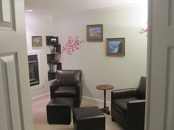 Master Bedroom Sitting Area