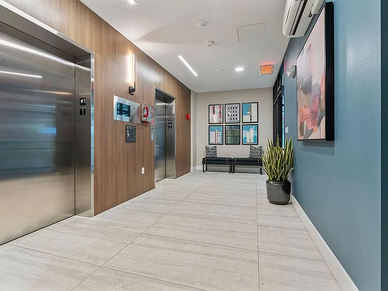 Nuovo Apartments — Photo 1
