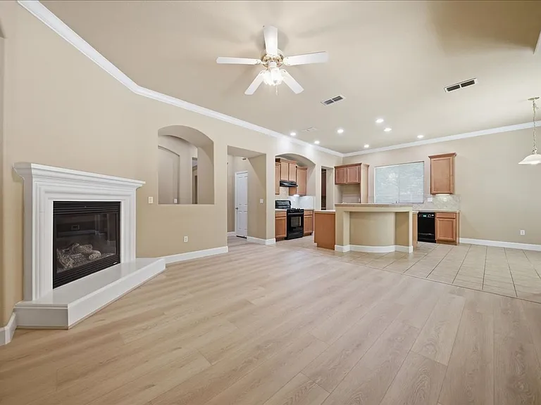4319 Cadee Ct — Photo 11