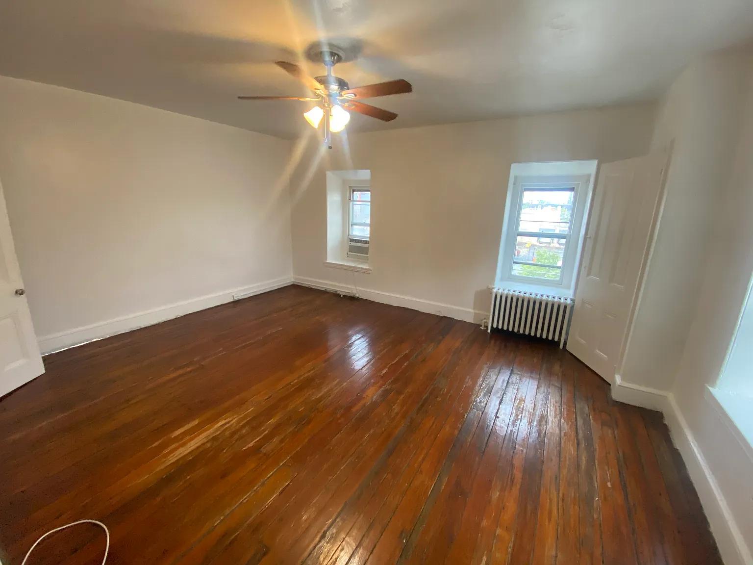 Studio, 3420 sqft, $950 — Photo 4