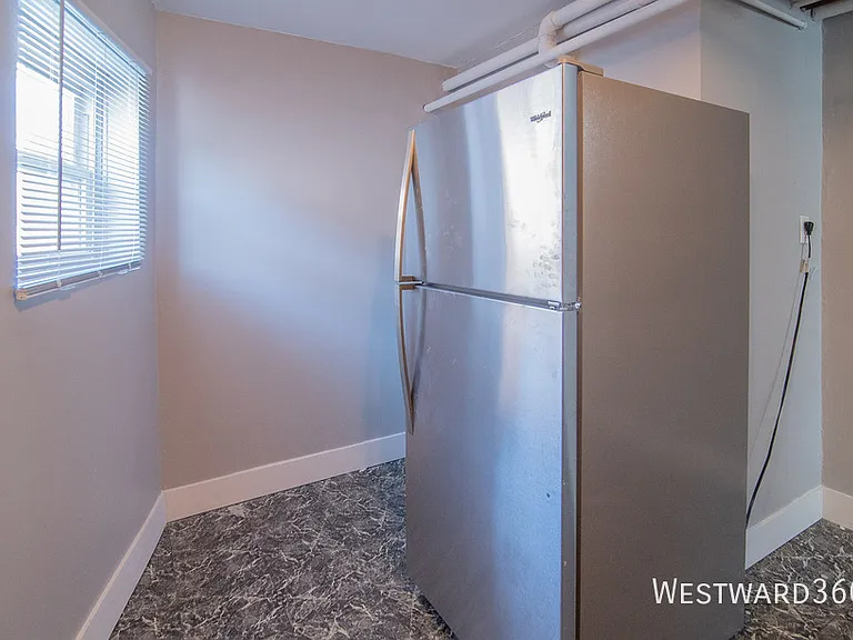 4943 N Monitor Ave #G — Photo 8