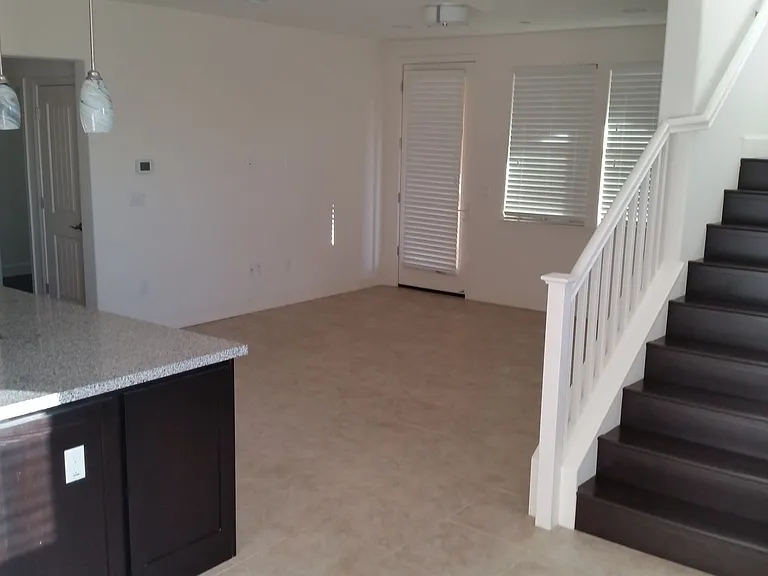 1765 Lee Way — Photo 5