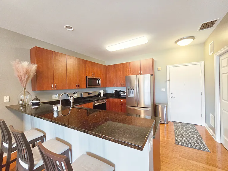 160 S River St #206 — Photo 2