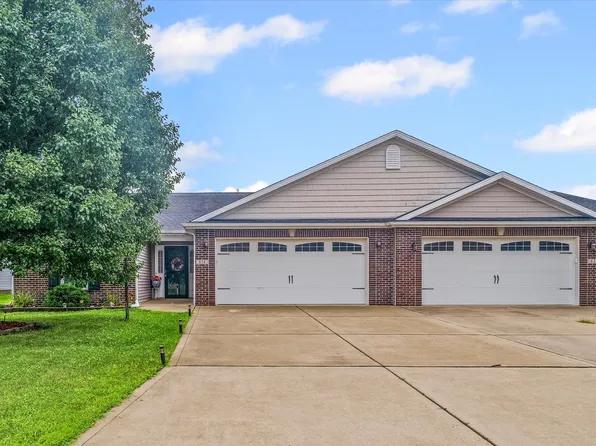 634 Sedgegrass Dr, Champaign, IL 61822