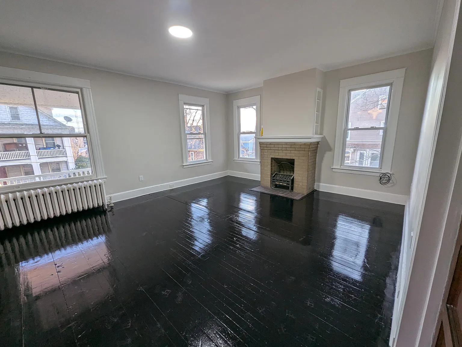 184 Buckingham unit 1 — Photo 4