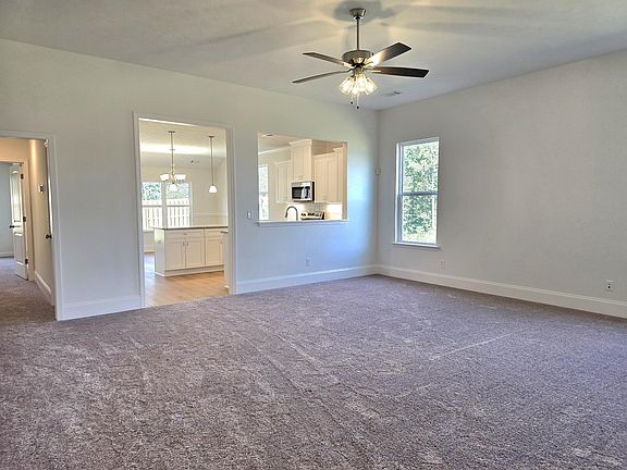 3rd image of 7222 Paisley Circle