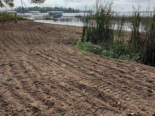 30940 N Lakeview Dr, Pequot Lakes, MN 56472