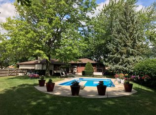 15411 Edgewood Dr, Orland Park, IL
