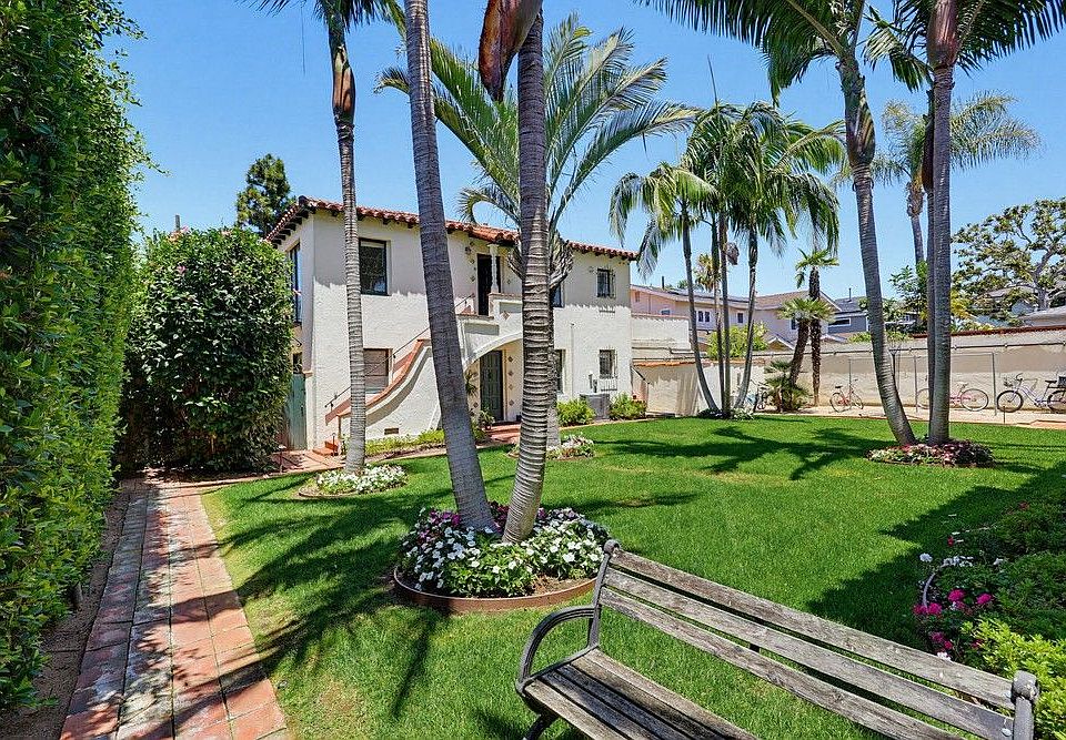 1st image of 344-46 G Ave #D
