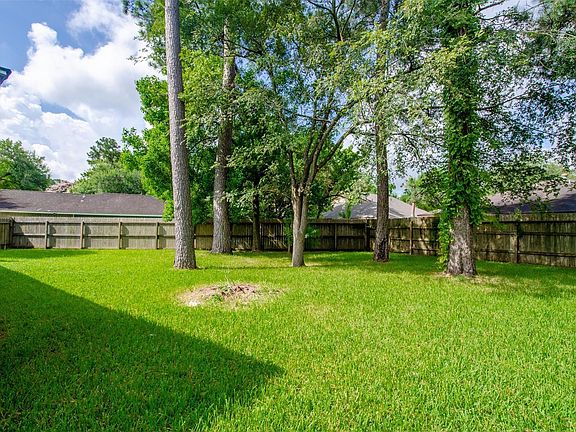 4th image of 22127 Peachglen Ln