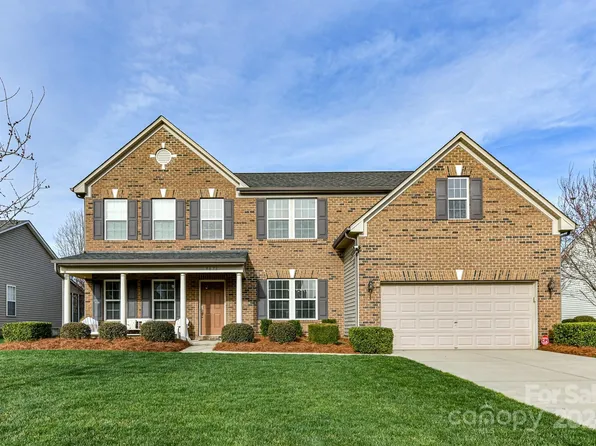 9673 Capella Ave NW, Concord, NC 28027