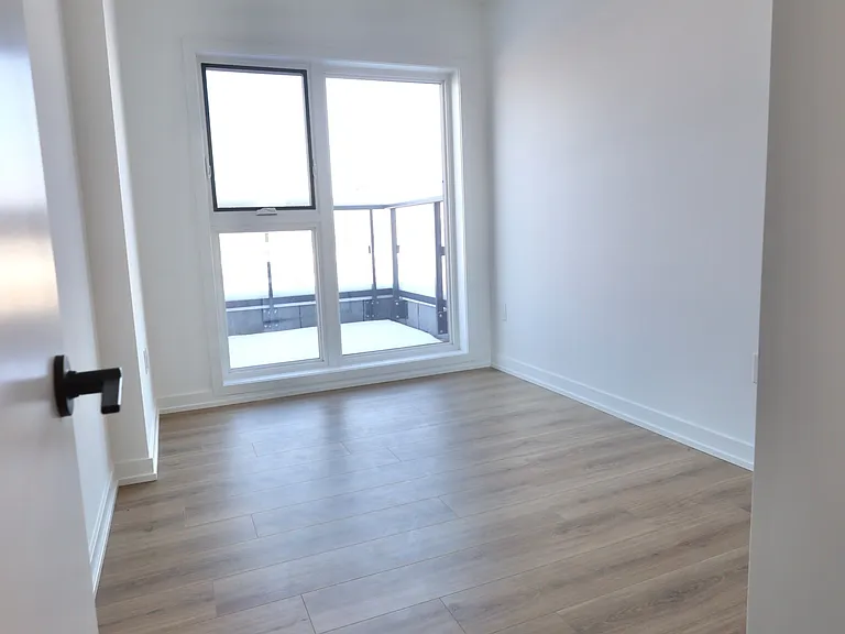 20 Lagerfeld Dr N #B-020 — Photo 27