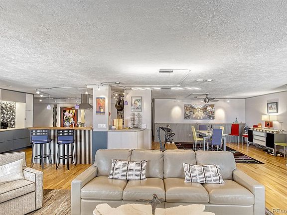 5th image of 1777 Larimer Street #1908