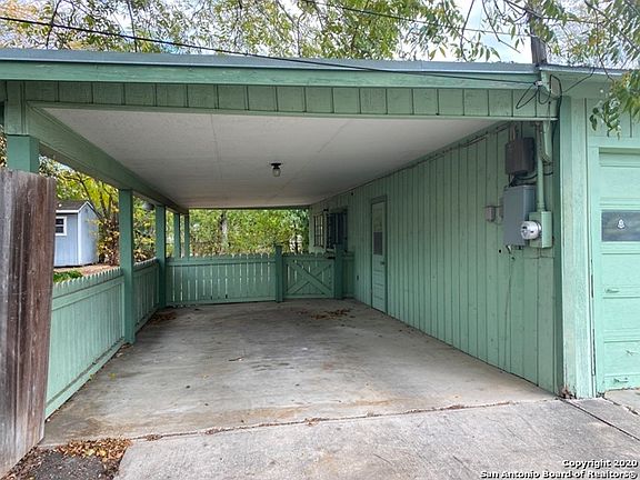 3rd image of 533 John Page Dr