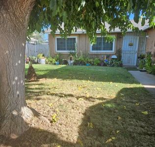 4746 E Kaviland Ave, Fresno, CA, 93725