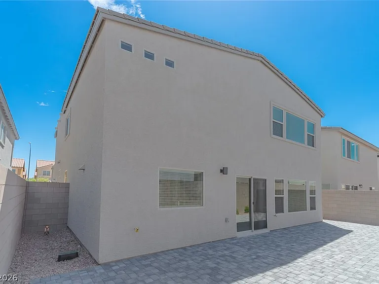 5741 Tioga Way — Photo 26