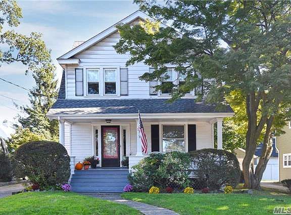 2nd image of 25 Lawson Ave