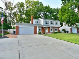 4065 Longhill Dr SE, Warren, OH