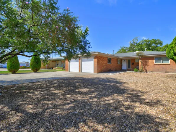 705 Truman St NE, Albuquerque, NM 87110