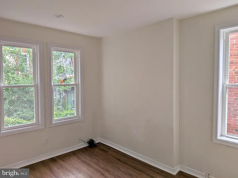 5609 Walton Ave — Photo 18