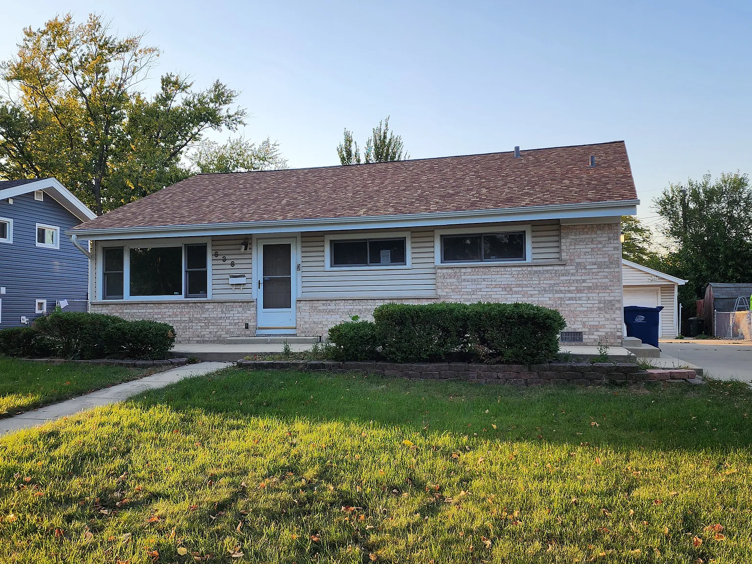 3 bed, 1700 sqft, $2,890 — Photo 2
