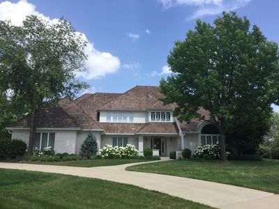 11 Cove Ct, Burr Ridge, IL, 60527