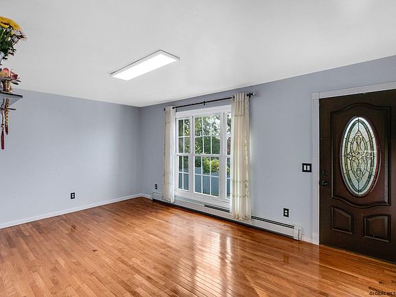 2nd image of 63 Melville Ave