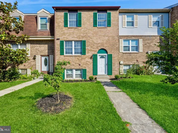 8 Tatler Pl, Owings Mills, MD 21117