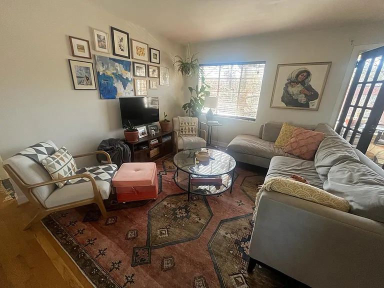 1392 Normandy Dr NE #4 — Photo 8