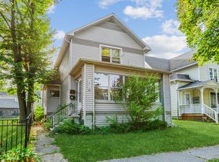 1213 State St, Saint Joseph, MI 49085