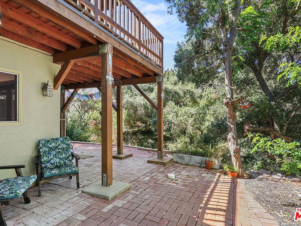 21652 Encina Rd, Topanga, CA 90290 | Zillow