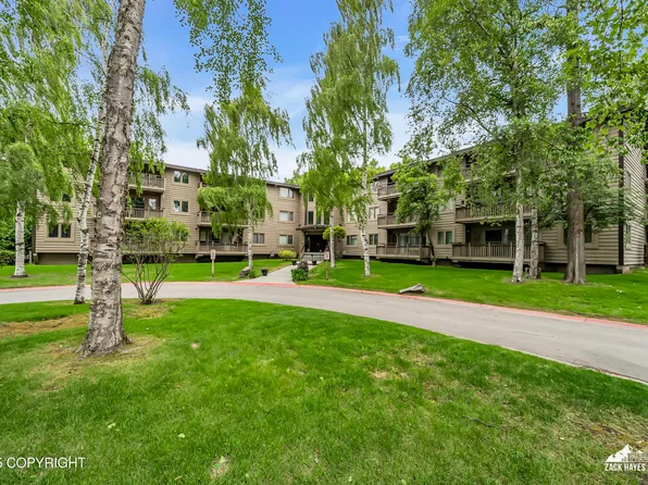 400 W 76th Ave APT 204, Anchorage, AK 99518