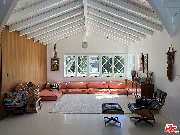 5th image of 6655 Dume Dr