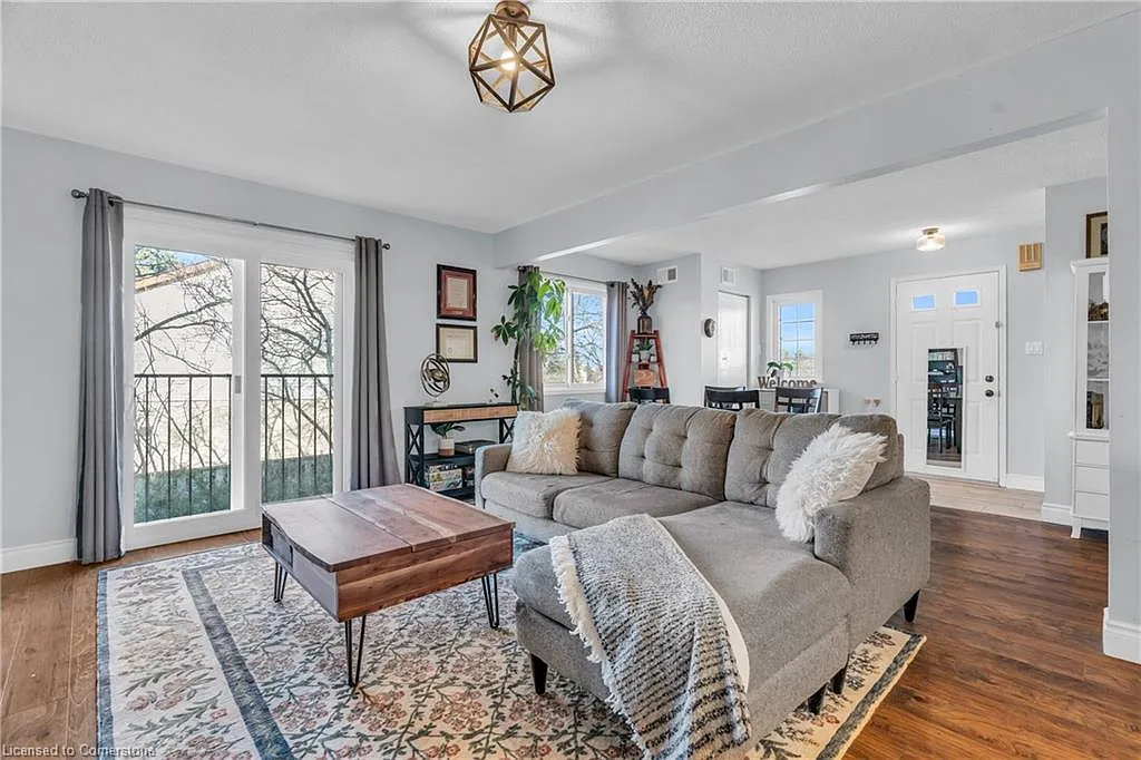 456 Janefield Ave #113 photo 1
