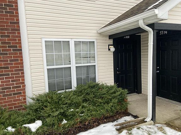 2nd image of 5584 Cypress Chase #5584
