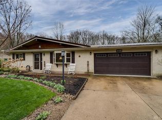 2190 Vemco Dr, Bellbrook, OH