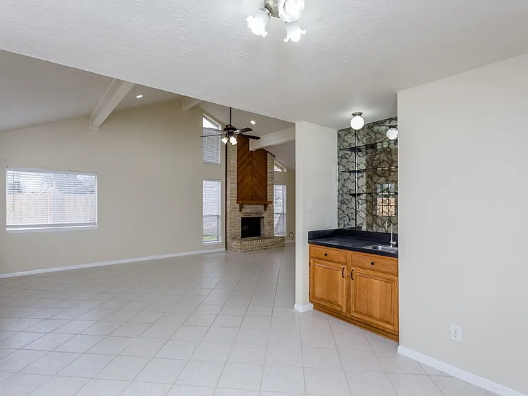2703 Ferry Lndg — Photo 13