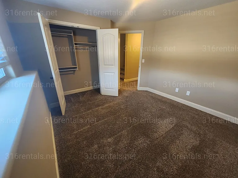 5645 N Lycee Ct — Photo 15
