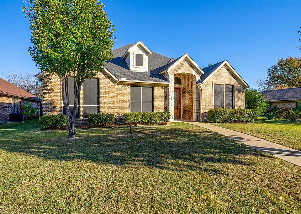 1st image of 314 Malero Dr