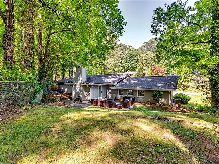 3482 Scenic Dr — Photo 31