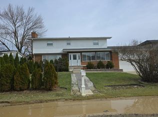 4593 Artley St, Canton, MI 48188