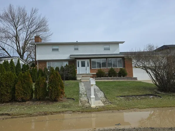 4593 Artley St, Canton, MI 48188