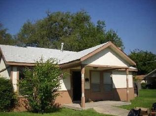 421 Macarthur Blvd, Grand Prairie, TX 75050