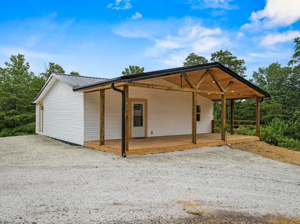2588 Virden Ridge Rd, Clay City, KY 40312