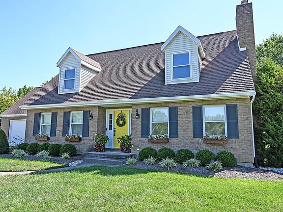 3rd image of 236 Van Buren Dr