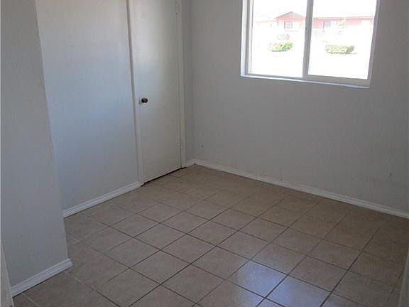 5th image of 4912 Sierra Madre Dr