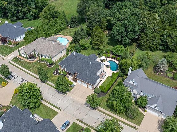 4th image of 1627 Garden Valley Dr