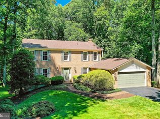 5718 Jonathan Mitchell Rd, Fairfax Station, VA 22039